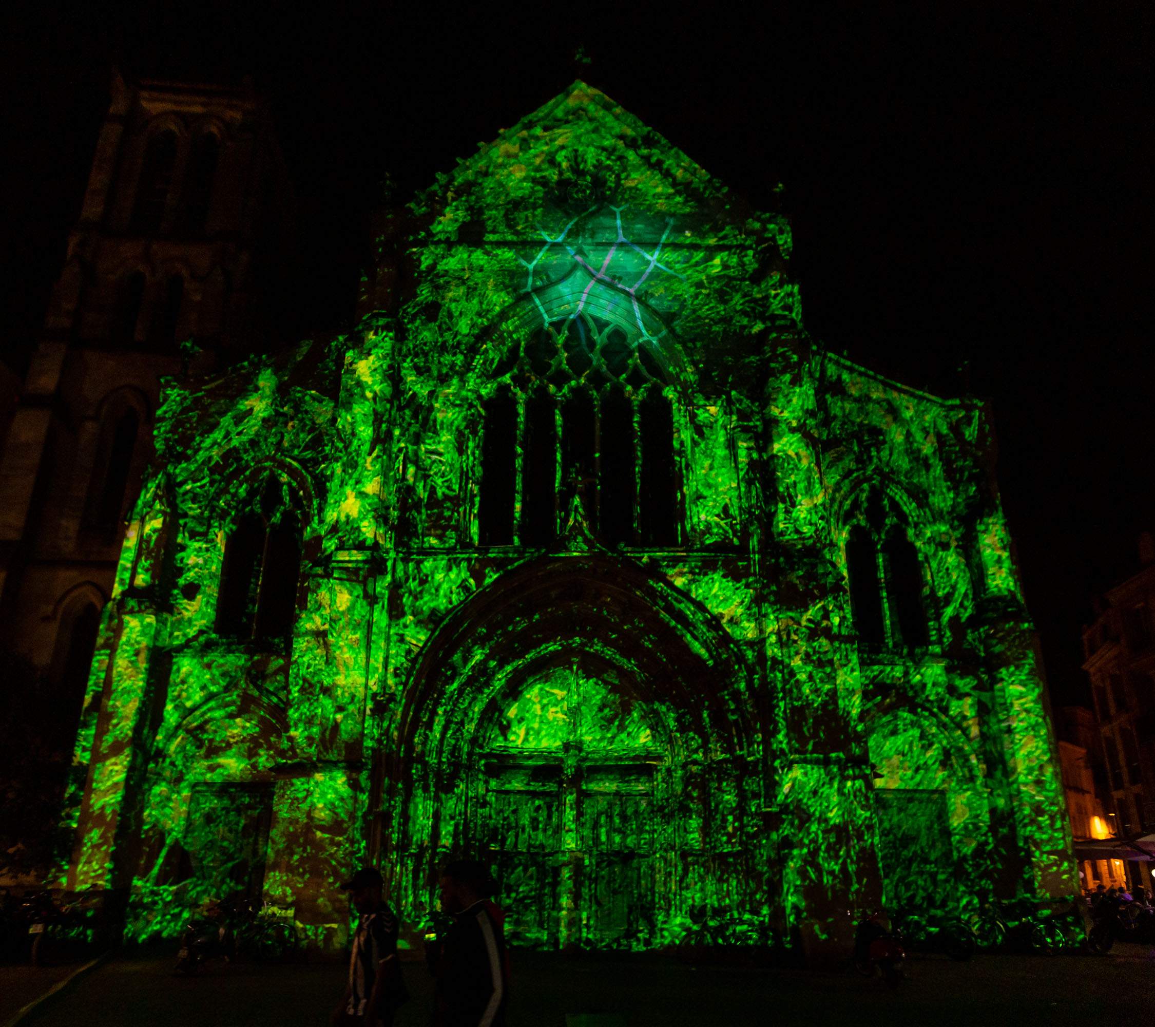 Feminist Futures - projection video-mapping - festival Echo A Venir Bordeaux 2022